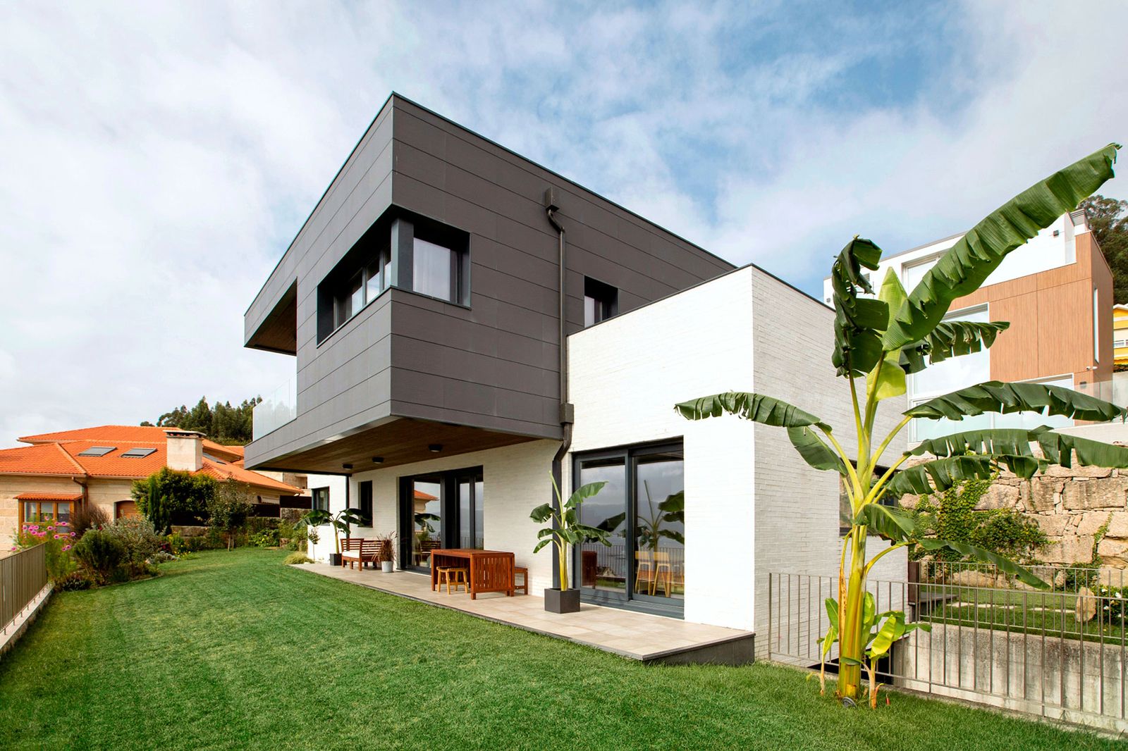 Obra nova — Casa Alfonso — Raxó (Poio)